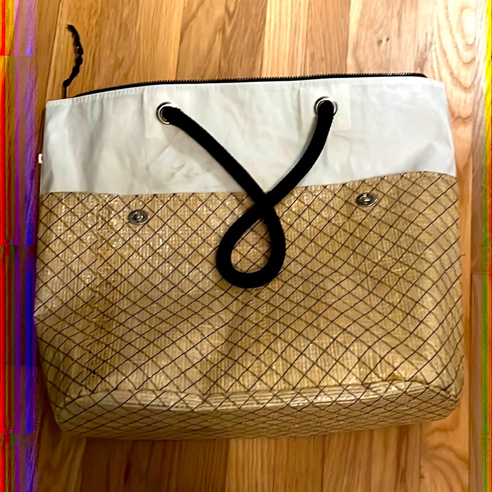Macnsea Bag. Like new!
